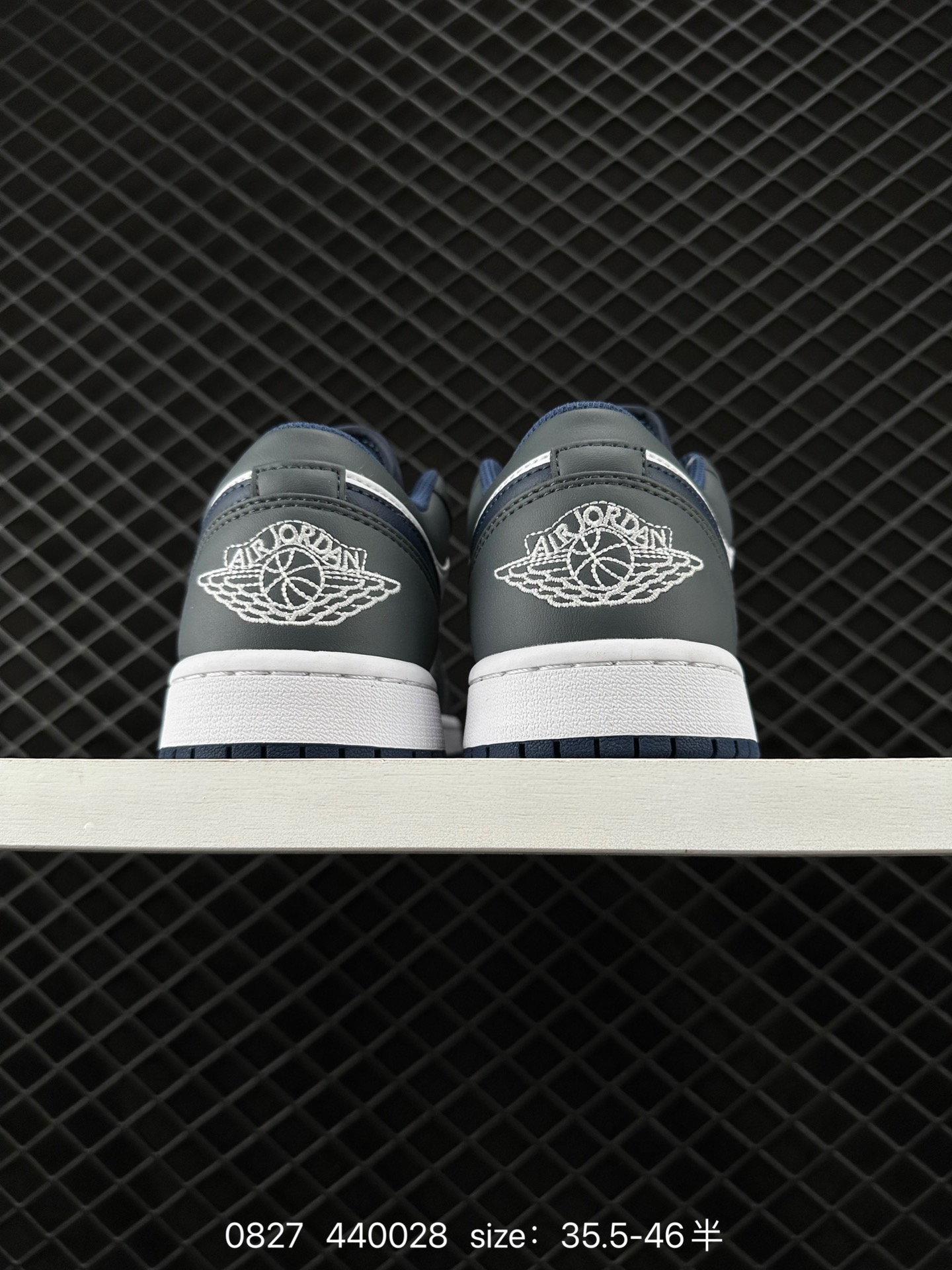 Air Jordan 1 Low AJ1